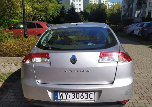 Renault Laguna cena 26000 przebieg: 136200, rok produkcji 2010 z Warszawa małe 106